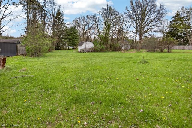 6580 Barton Road, North Olmsted, OH 44070