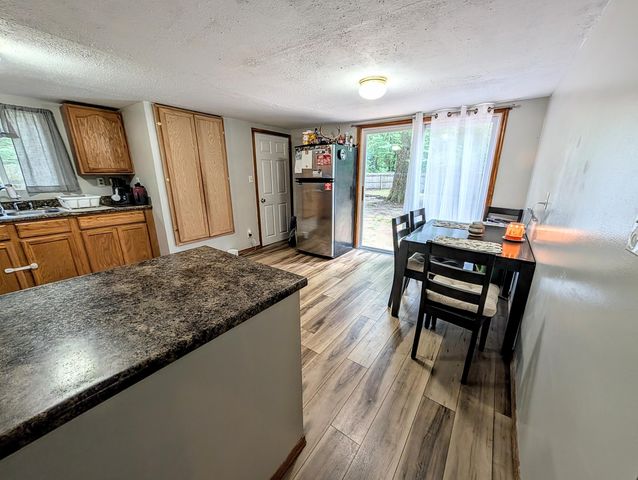 1466 Scenic Drive, Laketon Twp, MI 49445