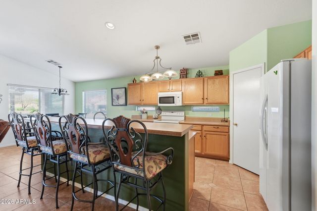 97 N MONTORO Lane, Casa Grande, AZ 85194