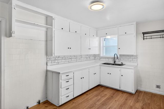 2011 W 16th St, Odessa, TX 79763