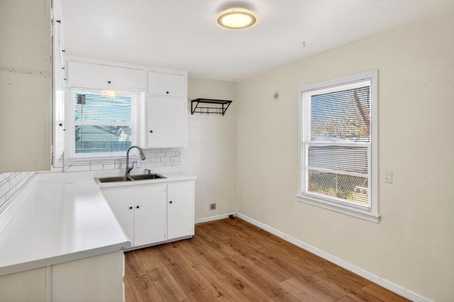 2011 W 16th St, Odessa, TX 79763