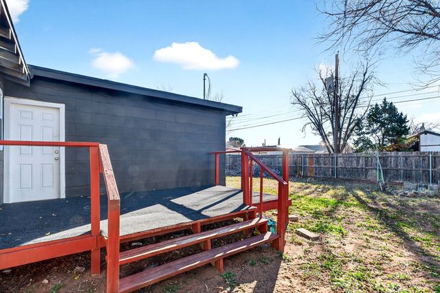 2011 W 16th St, Odessa, TX 79763