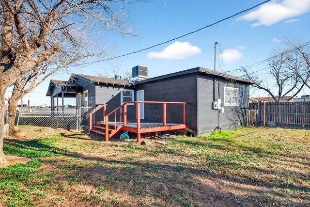 2011 W 16th St, Odessa, TX 79763