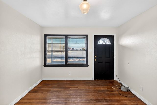 2011 W 16th St, Odessa, TX 79763