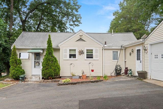 91 Great Woods Road, Saugus, MA 01906