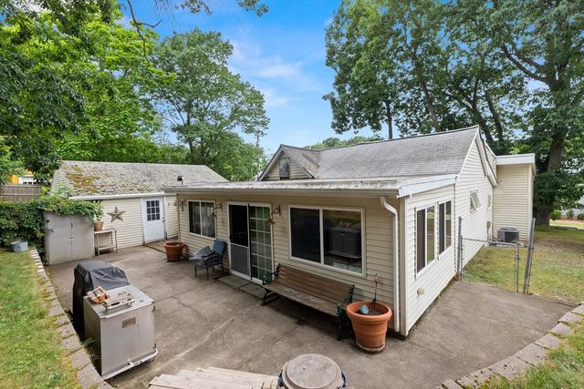 91 Great Woods Road, Saugus, MA 01906