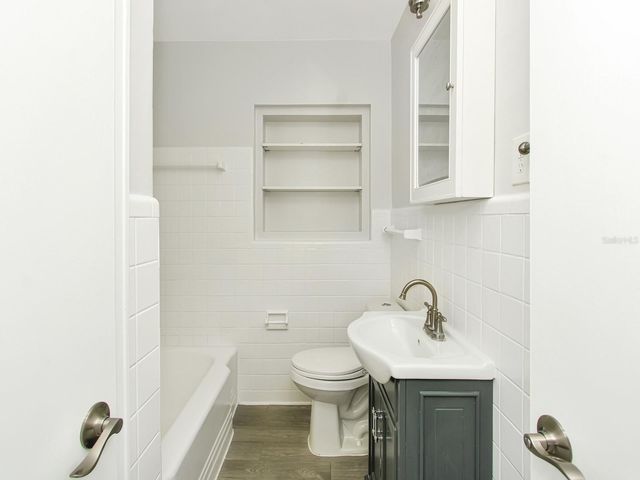 750 ESSEX PLACE, Orlando, FL 32803