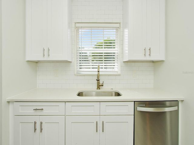 750 ESSEX PLACE, Orlando, FL 32803