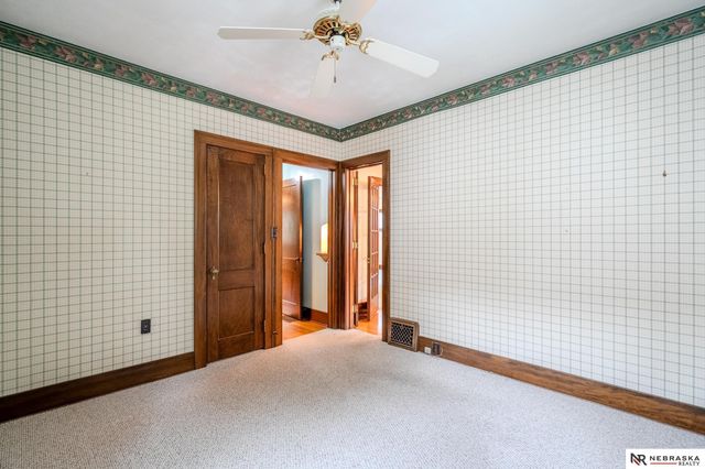 645 E 6th Street, Fremont, NE 68025