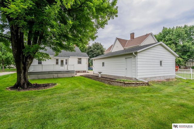 645 E 6th Street, Fremont, NE 68025