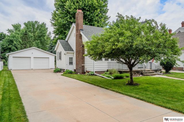 645 E 6th Street, Fremont, NE 68025