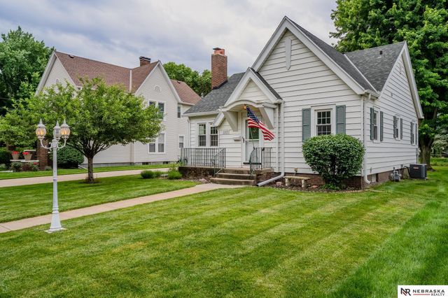 645 E 6th Street, Fremont, NE 68025