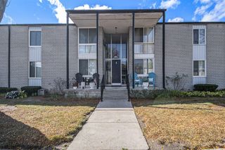 4030 13 Mile I 3, Royal Oak, MI 48073