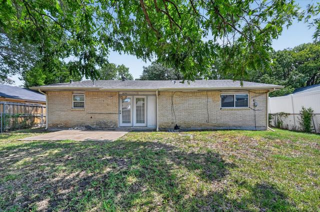 6220 Magnolia Lane, Rowlett, TX 75089