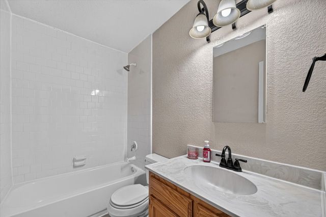 6220 Magnolia Lane, Rowlett, TX 75089