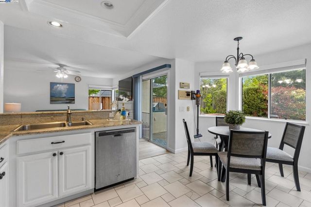 66 Edgegate Ct, Danville, CA 94506