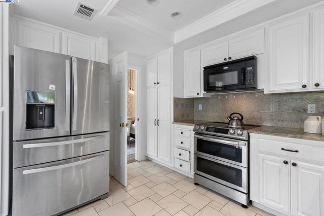 66 Edgegate Ct, Danville, CA 94506