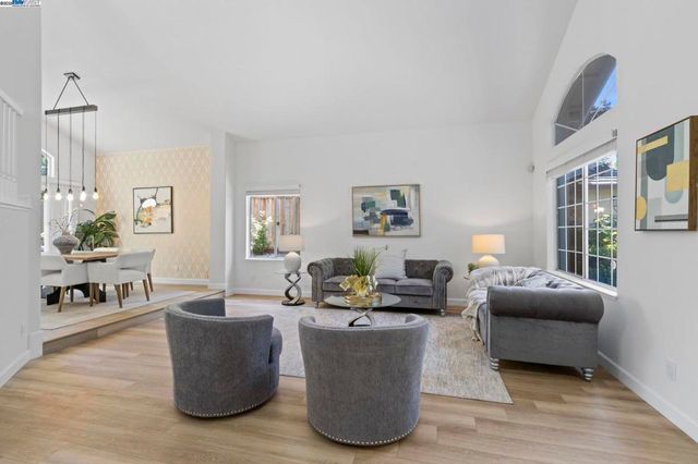 66 Edgegate Ct, Danville, CA 94506