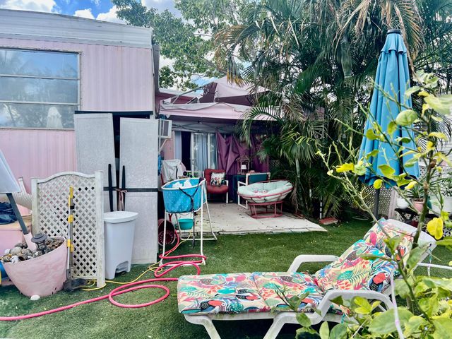 305 NW 50th Court, Pompano Beach, FL 33064