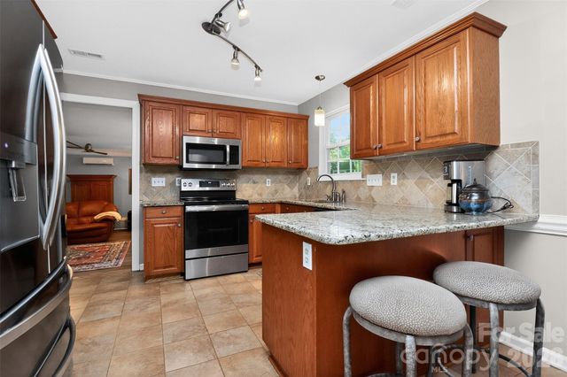11007 Secotan Lane, Matthews, NC 28105