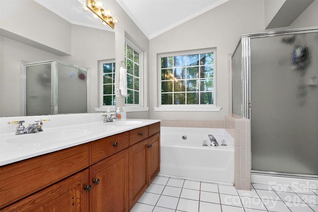 11007 Secotan Lane, Matthews, NC 28105