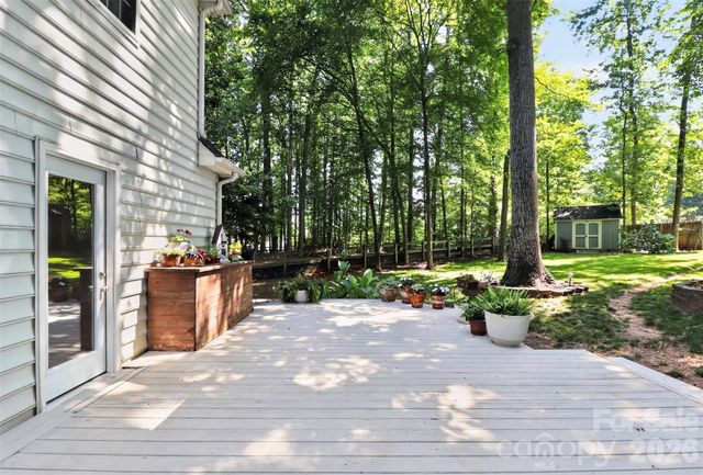11007 Secotan Lane, Matthews, NC 28105