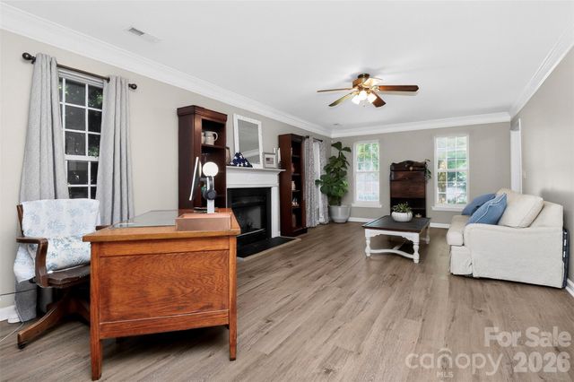 11007 Secotan Lane, Matthews, NC 28105