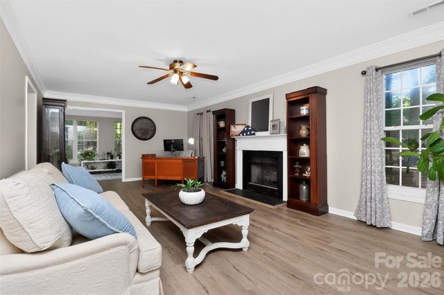 11007 Secotan Lane, Matthews, NC 28105