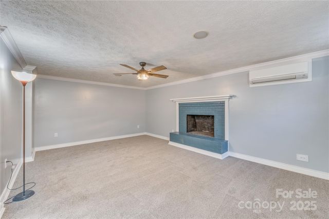 111 Kinwood Street, Morganton, NC 28655