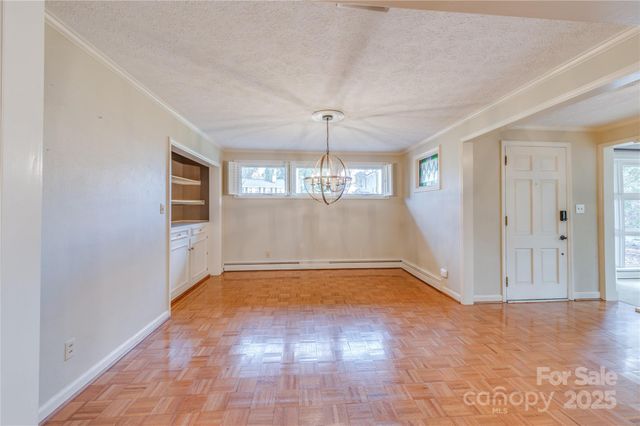 111 Kinwood Street, Morganton, NC 28655