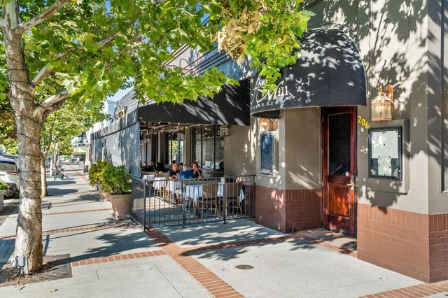 600 Pennsylvania Avenue 14, Los Gatos, CA 95030