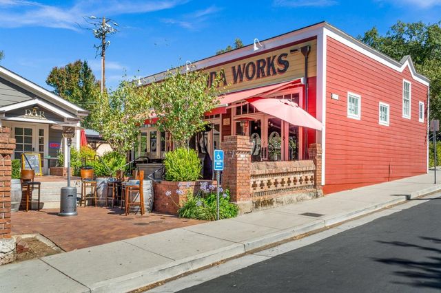 600 Pennsylvania Avenue 14, Los Gatos, CA 95030