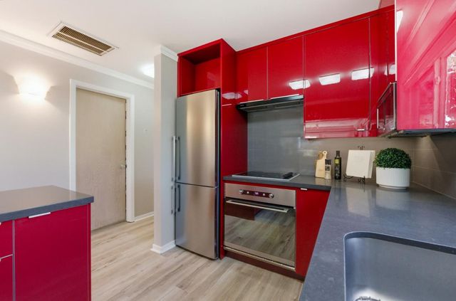 600 Pennsylvania Avenue 14, Los Gatos, CA 95030