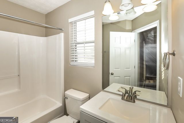 6035 Flagstaf Walk, Mcdonough, GA 30252