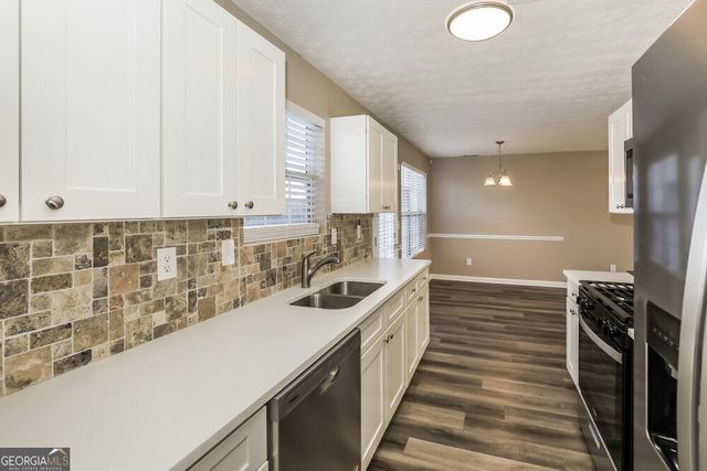 6035 Flagstaf Walk, Mcdonough, GA 30252