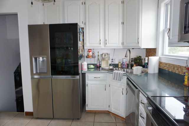 202 CORAL REEF DR, Newark, DE 19713