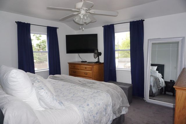 202 CORAL REEF DR, Newark, DE 19713