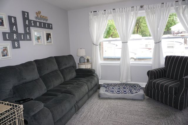 202 CORAL REEF DR, Newark, DE 19713