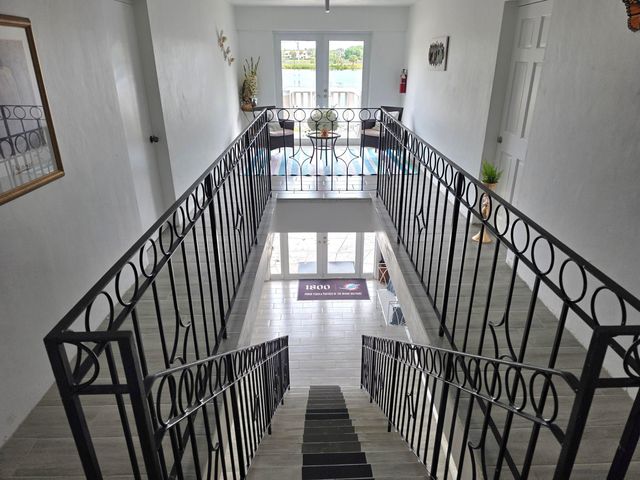 1040 CRYSTAL LAKE Drive 4, Deerfield Beach, FL 33064