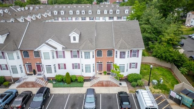 1407 Barnhardt Ln, Rahway City, NJ 07065