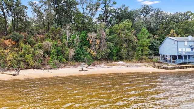 8600 Scenic Hwy, Pensacola, FL 32514