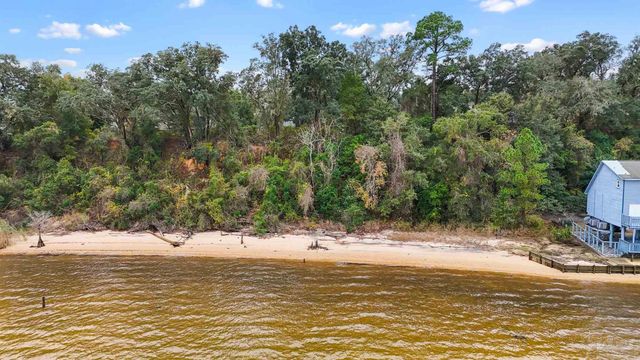 8600 Scenic Hwy, Pensacola, FL 32514