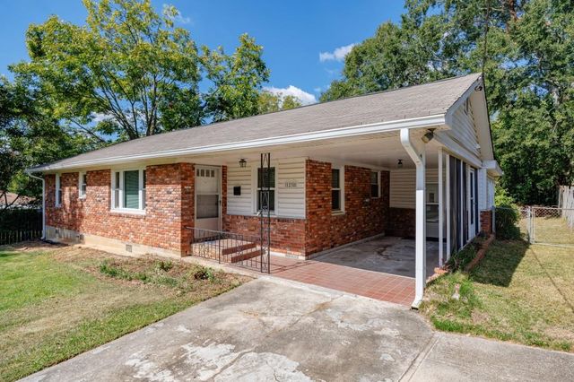 1238 Lindenwood Lane, Brookhaven, GA 30319