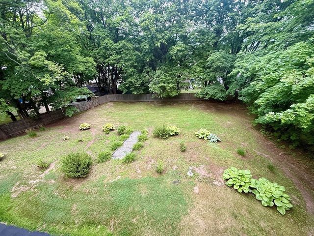 3 Stockholm St. 3B, Worcester, MA 01607