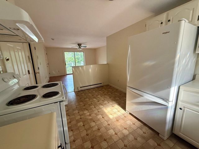 3 Stockholm St. 3B, Worcester, MA 01607