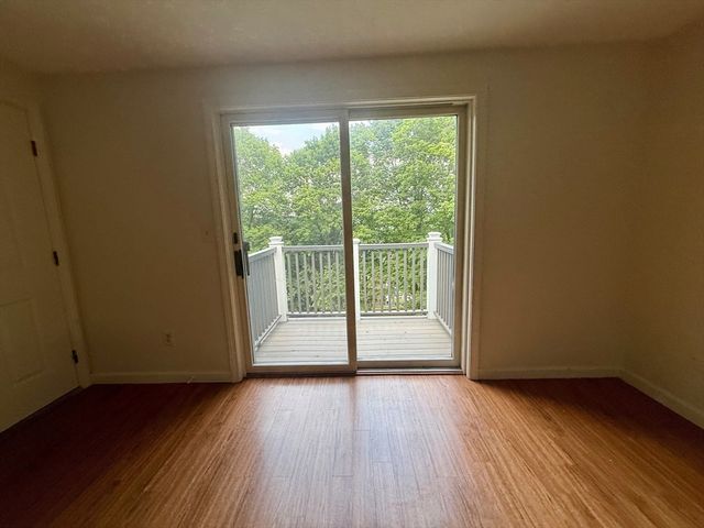 3 Stockholm St. 3B, Worcester, MA 01607