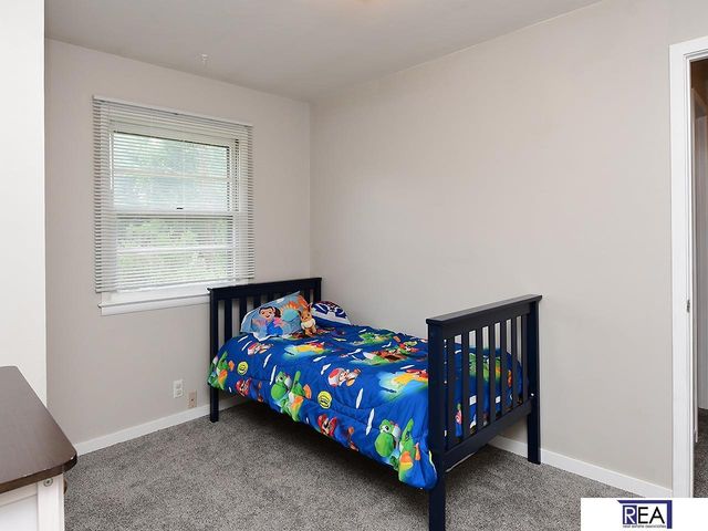 7758 Hamilton Street, Omaha, NE 68144