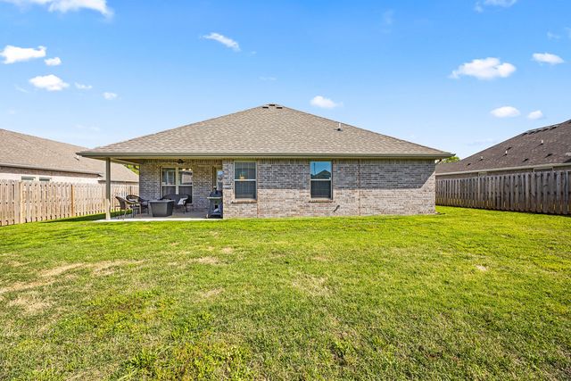 2417 Lock Lane, Pea Ridge, AR 72751