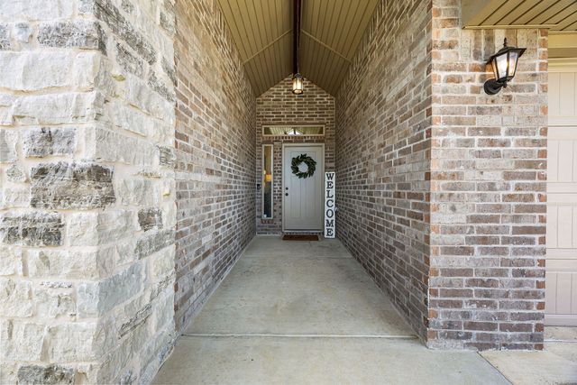 2417 Lock Lane, Pea Ridge, AR 72751