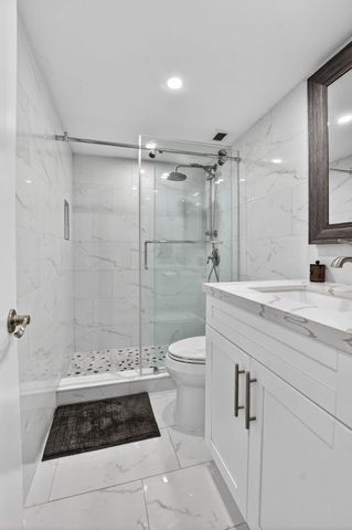 5700 NW 2nd Avenue Apt 711, Boca Raton, FL 33487